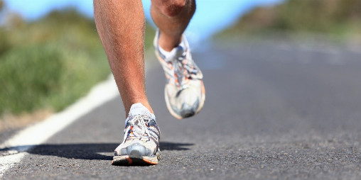 Laufschuhe für Asphaltläufer: Worauf kommt es beim Kauf an?